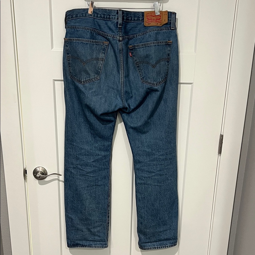 Levi’s 501 Jeans Sz 36x32 - Picture 4 of 9